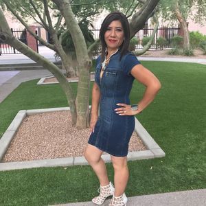 Meet your Posher, Lorena